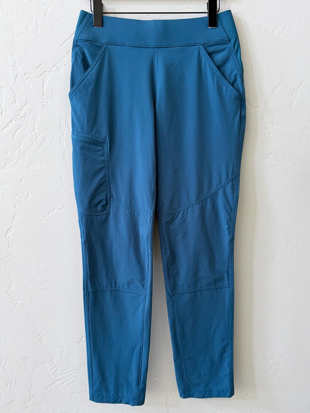 Duluth Trading Co Flexpedition Pull On Slim Leg Pants Size 6 Blue Hiking Travel - Picture 2 of 14